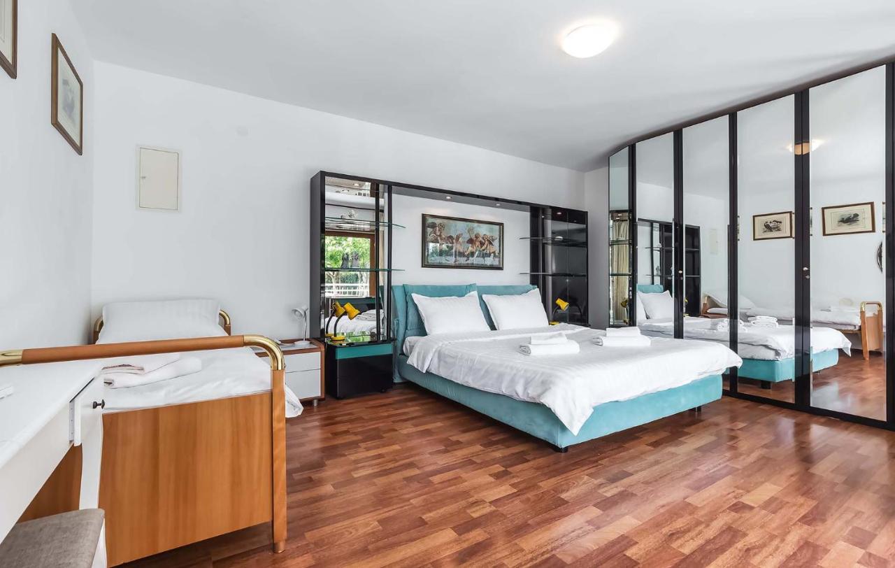 Apartmani Rino, Пореч Екстериор снимка